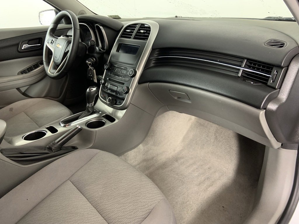 Used 2014 Chevrolet Malibu LS image 24