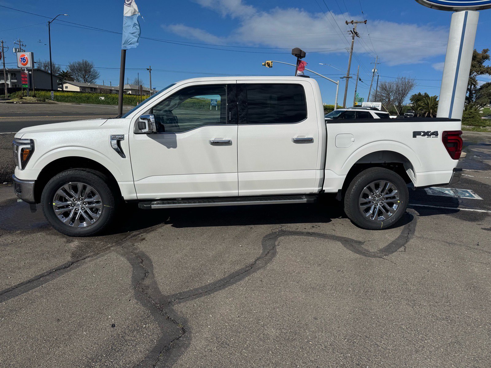 New 2026 Ford F150 Lariat w/ Equipment Group 501A Mid AWD/4WD image 3