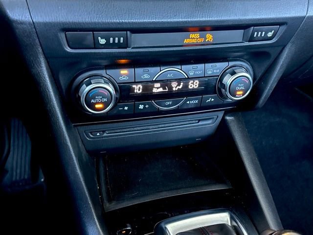 Used 2015 MAZDA MAZDA3 i Grand Touring image 35