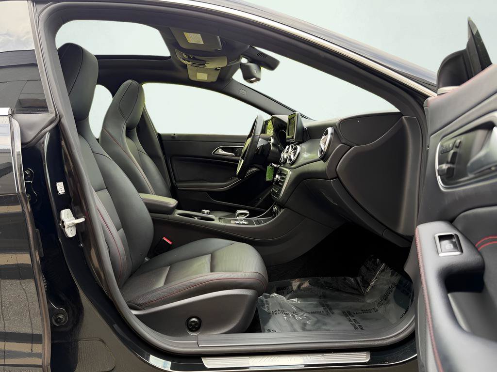 Used 2014 Mercedes-Benz CLA 45 AMG 4MATIC image 31