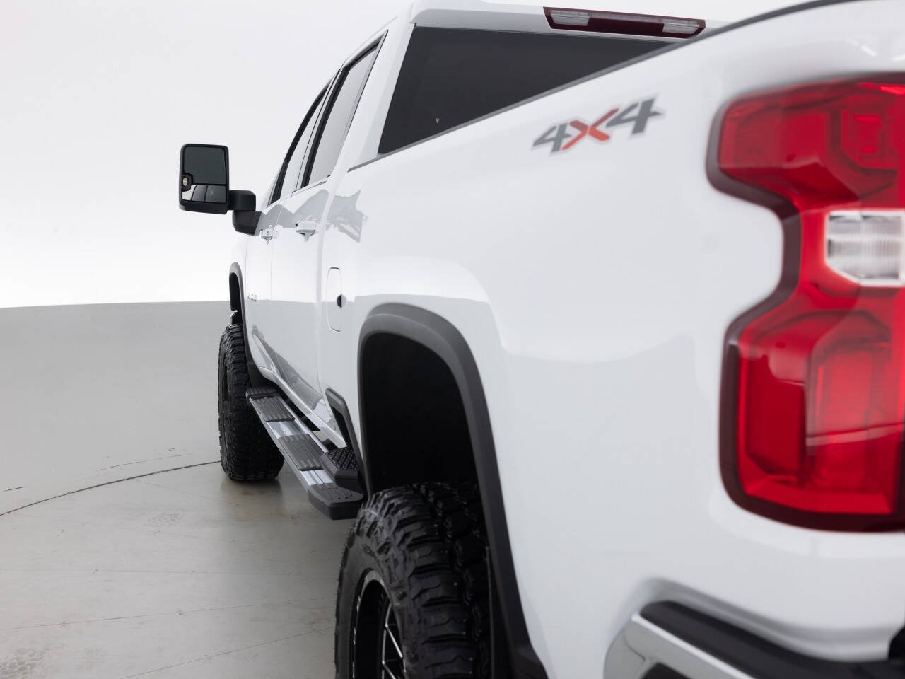 Used 2021 Chevrolet Silverado 2500 LTZ AWD/4WD image 13
