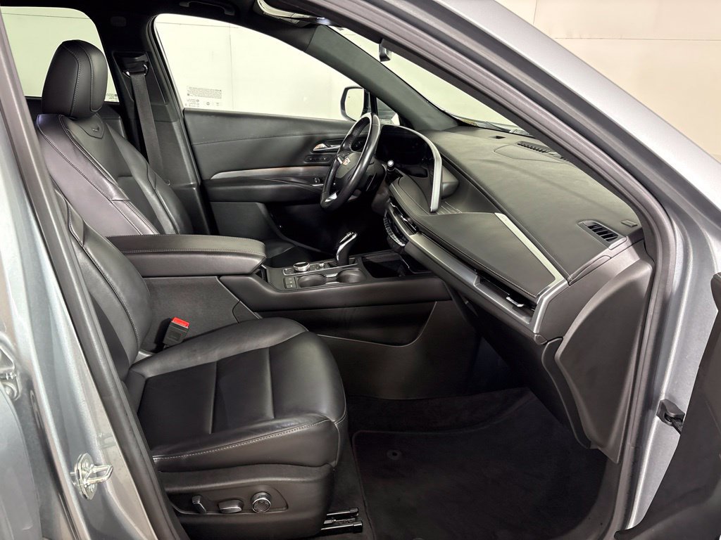 Used 2024 Cadillac XT4 Premium Luxury FWD image 20