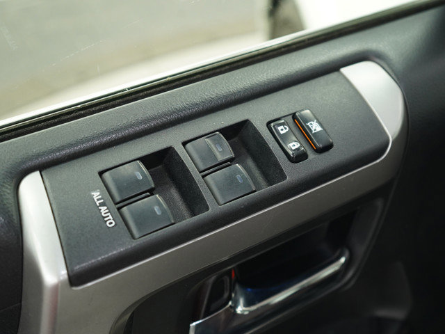 Used 2017 Toyota 4Runner Limited image 18