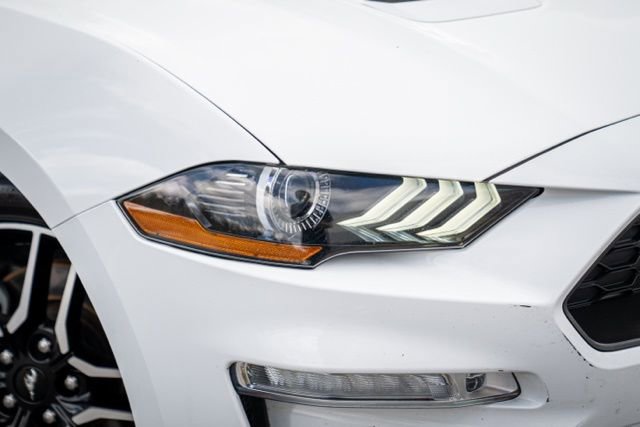 Used 2018 Ford Mustang Premium RWD image 8