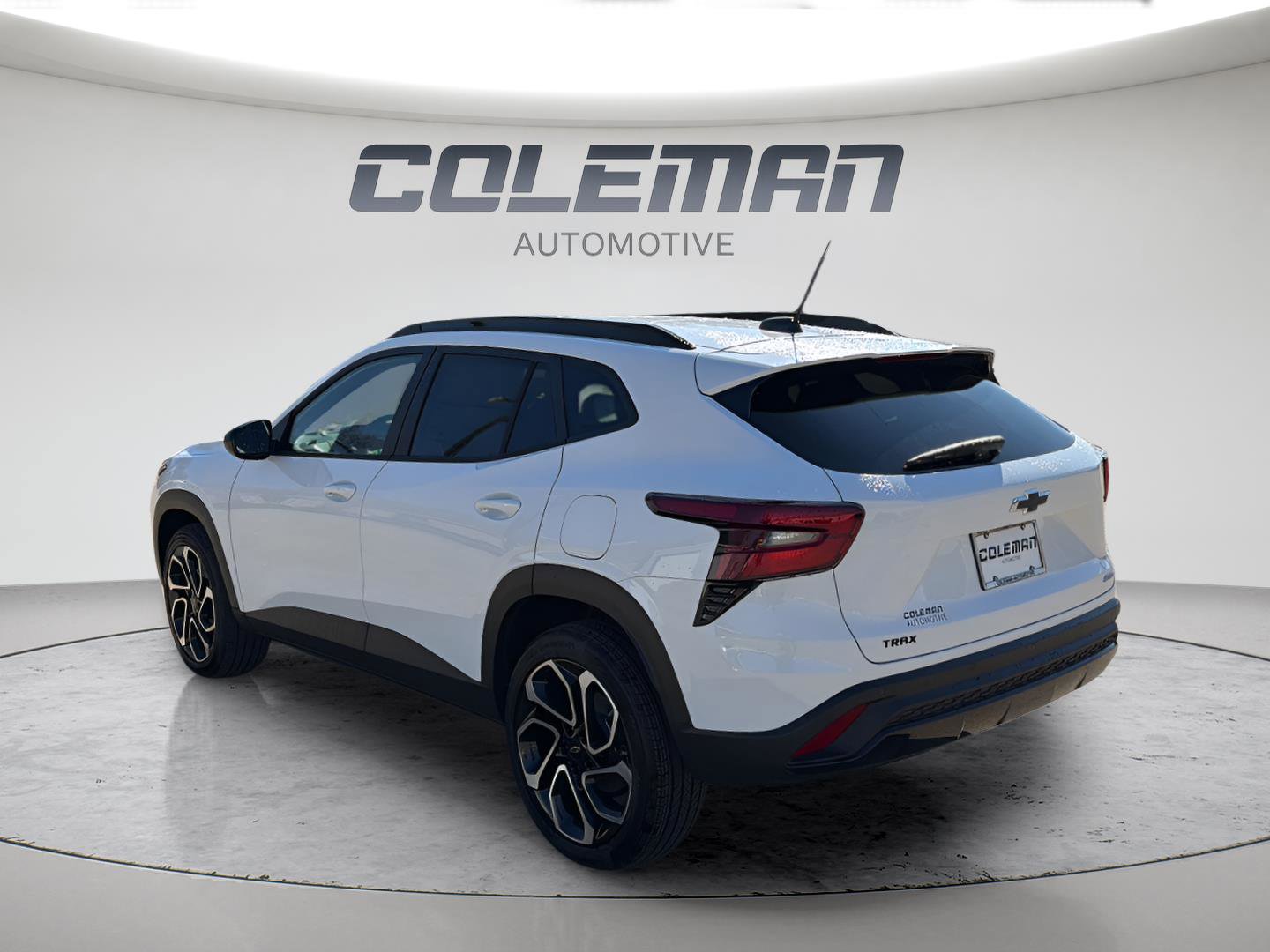 New 2026 Chevrolet Trax RS w/ Sunroof Package image 3