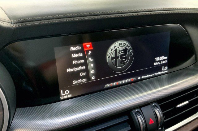 Used 2021 Toyota Corolla LE image 25