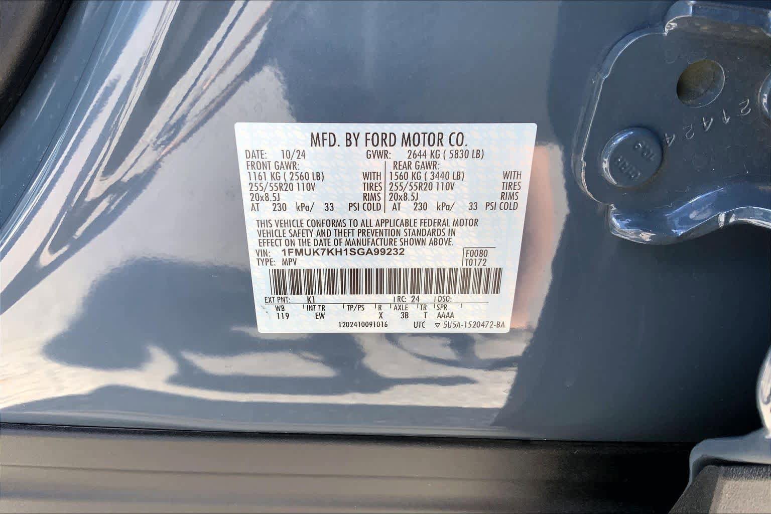 Certified 2025 Ford Explorer ST-Line RWD image 32