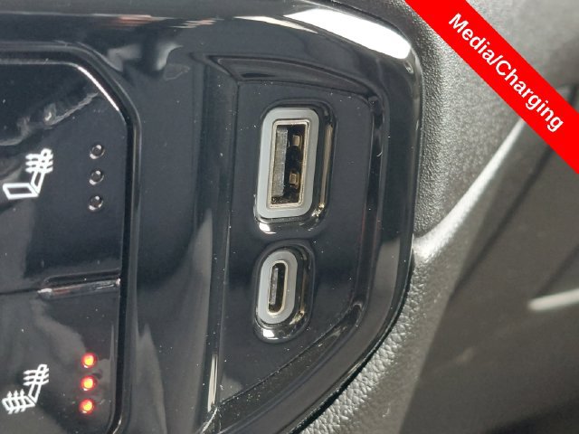 Certified 2024 Chevrolet Silverado 1500 RST w/ Z71 Off-Road Package AWD/4WD image 27