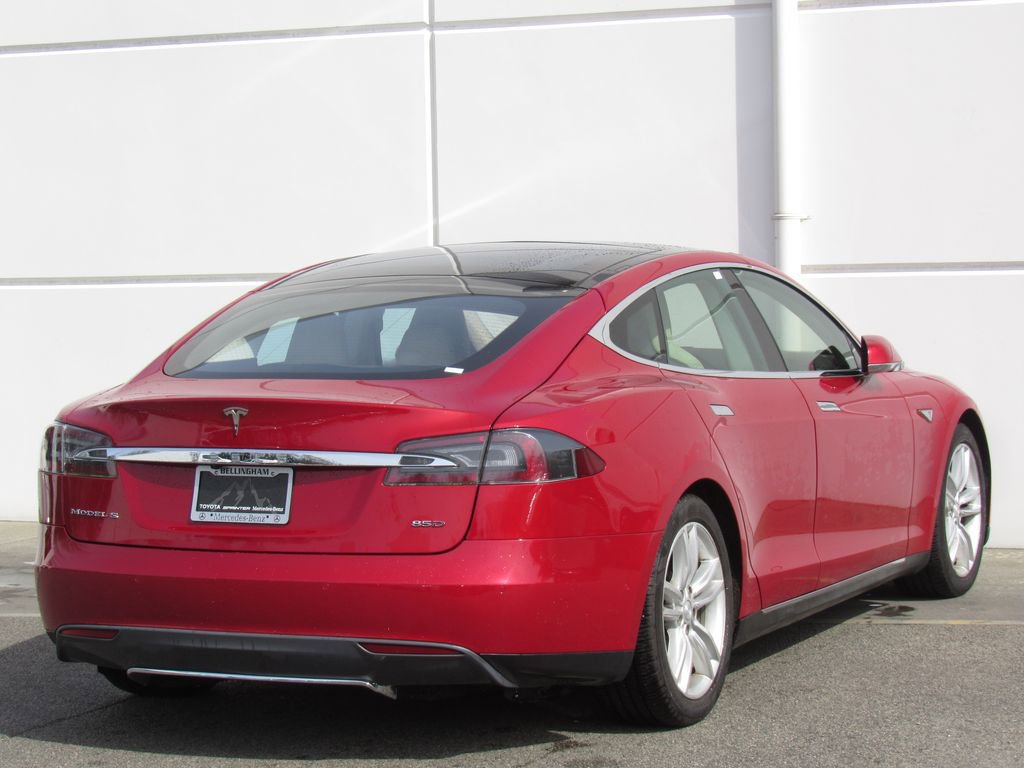 Used 2015 Tesla Model S 85D image 6