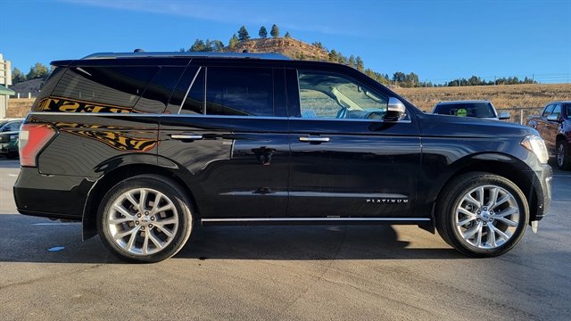 Used 2019 Ford Expedition Platinum image 4