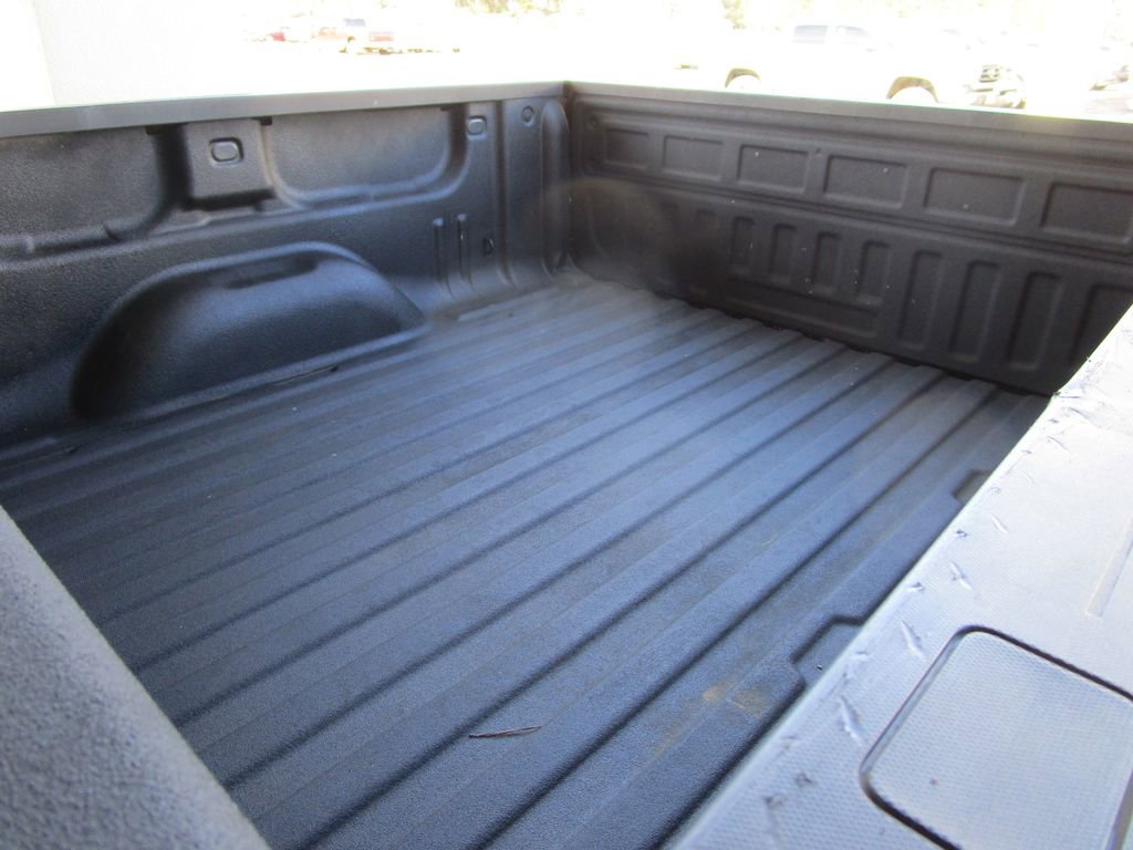 Used 2018 Chevrolet Silverado 1500 LTZ Z71 w/ Midnight Edition image 10