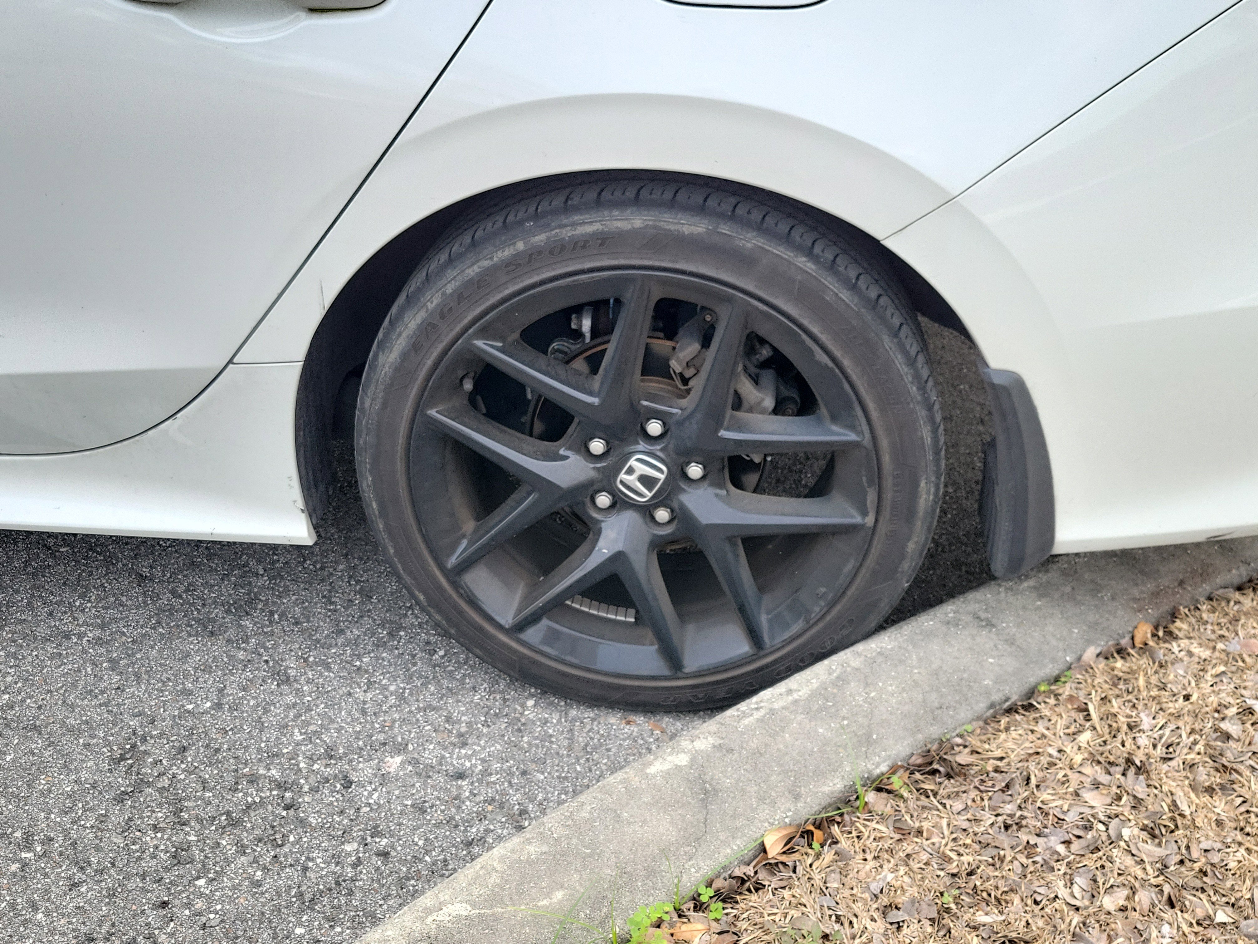 Used 2023 Honda Civic Sport image 24