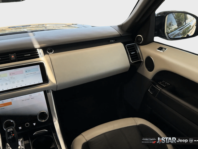 Used 2020 Land Rover Range Rover Sport HST AWD/4WD image 17