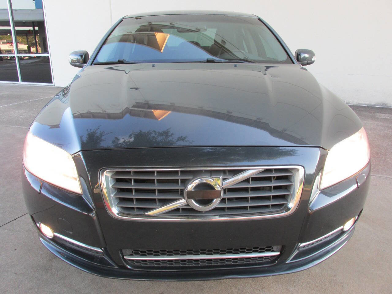 Used 2010 Volvo S80 3.2 image 2