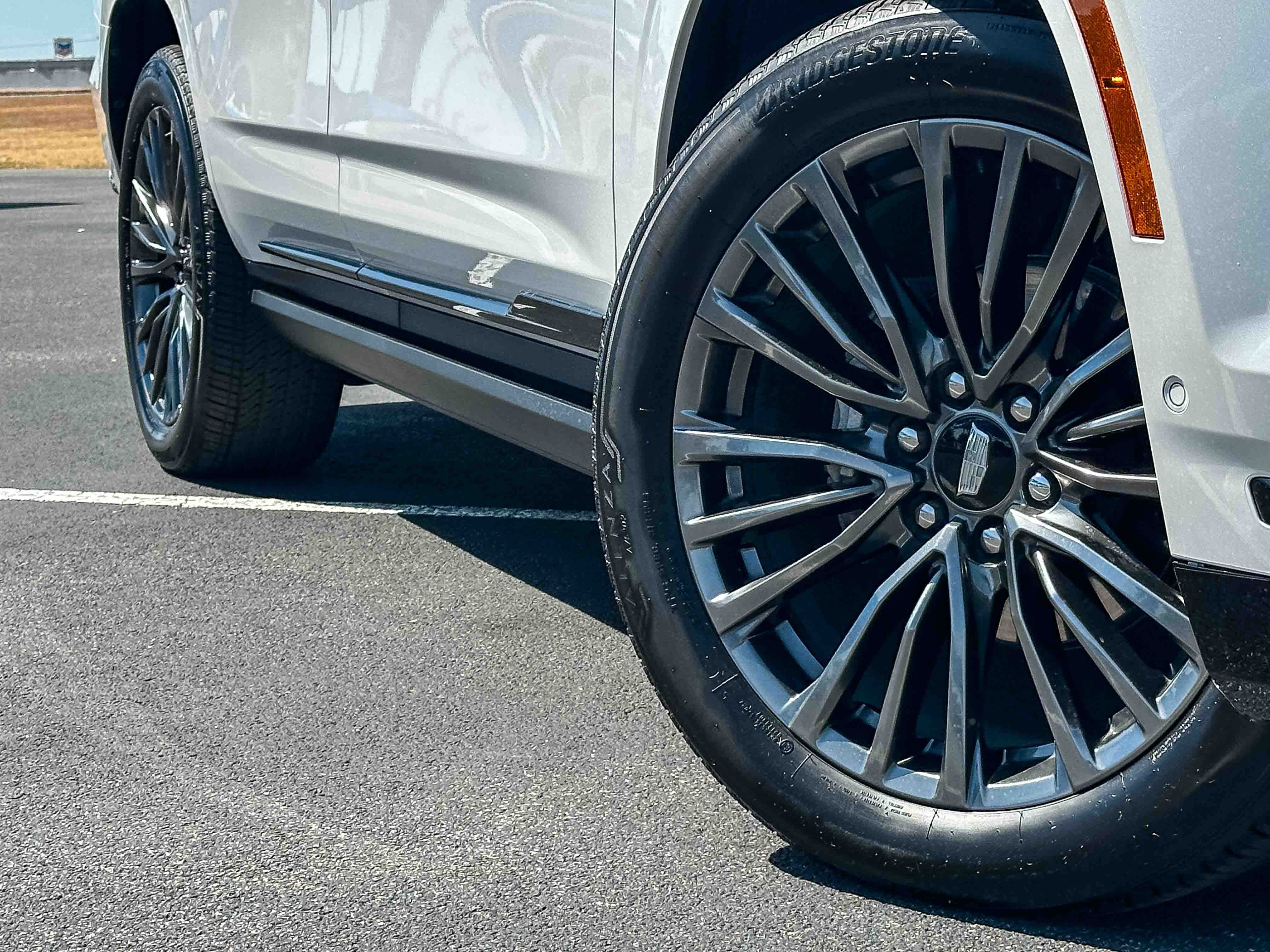 Used 2025 Cadillac Escalade Sport Platinum AWD/4WD image 3