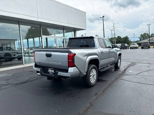 Used 2026 Toyota Tacoma SR5 AWD/4WD image 7