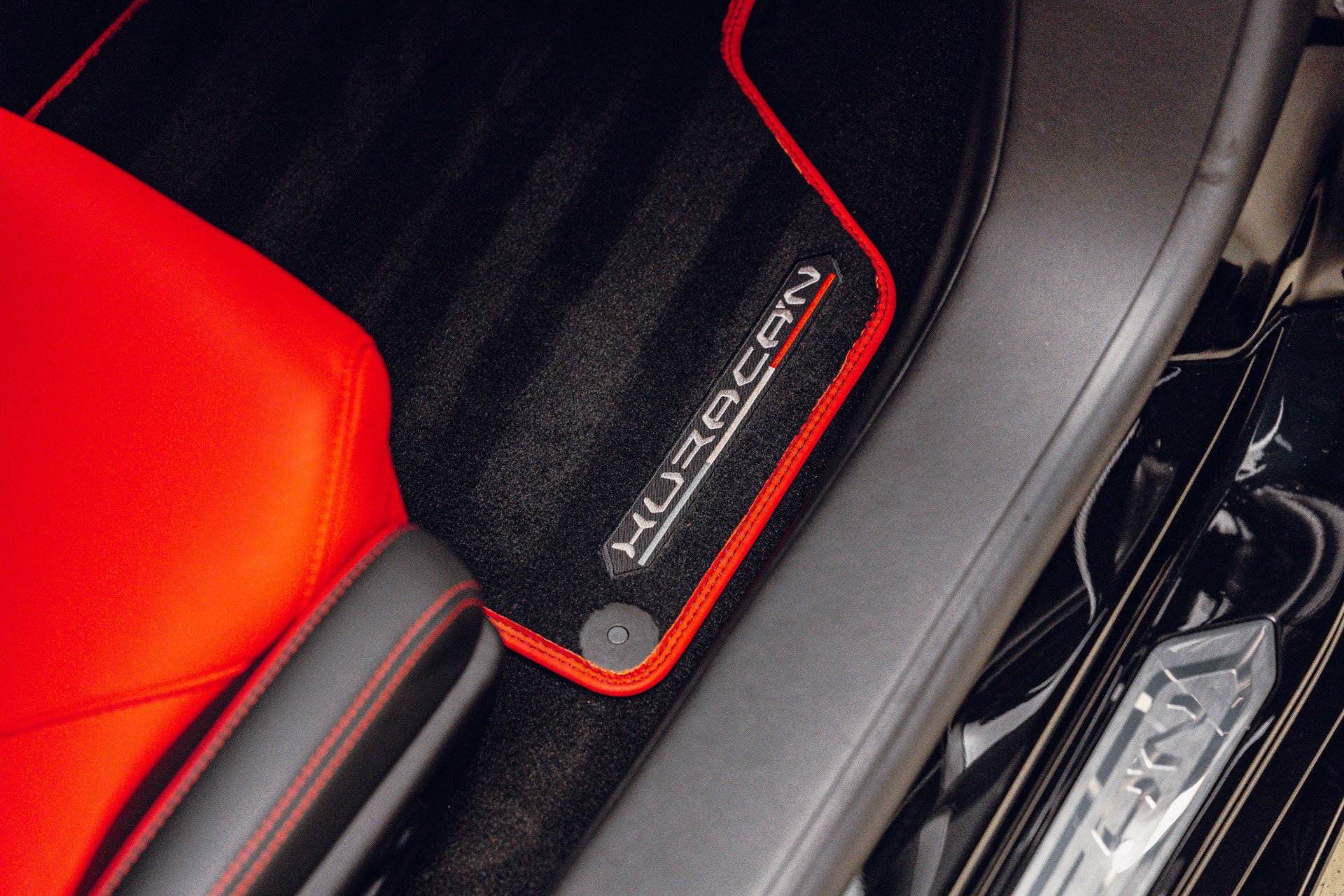 Used 2021 Lamborghini Huracan EVO RWD image 40