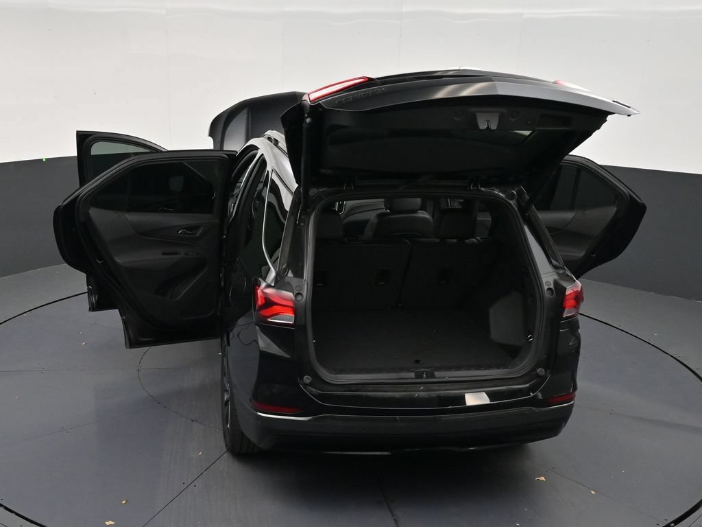 Used 2023 Chevrolet Equinox RS w/ RS Leather Package FWD image 24