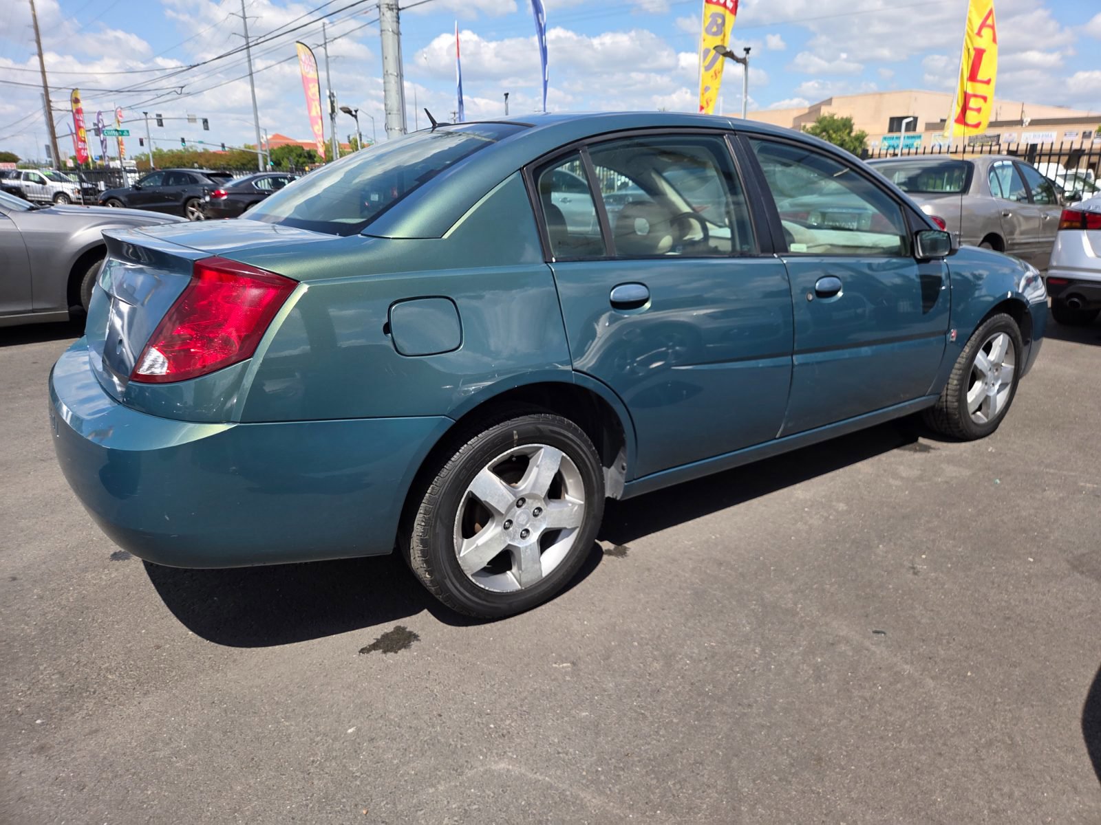 Used 2007 Saturn ION Level 3 FWD image 4