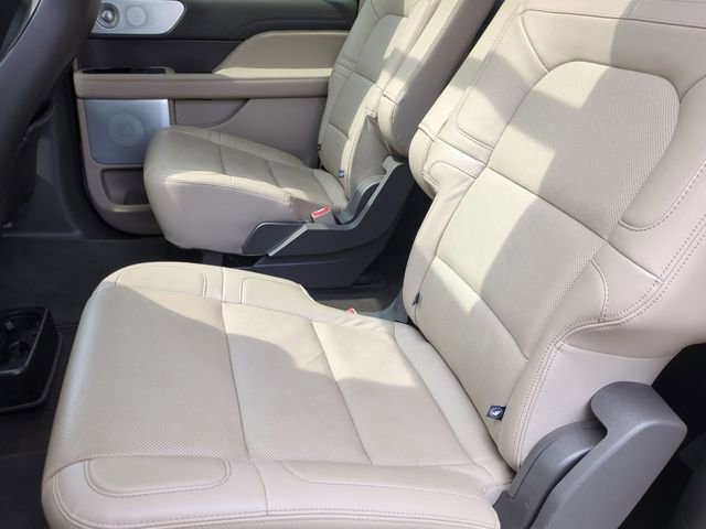 Used 2023 Lincoln Navigator L Reserve image 31