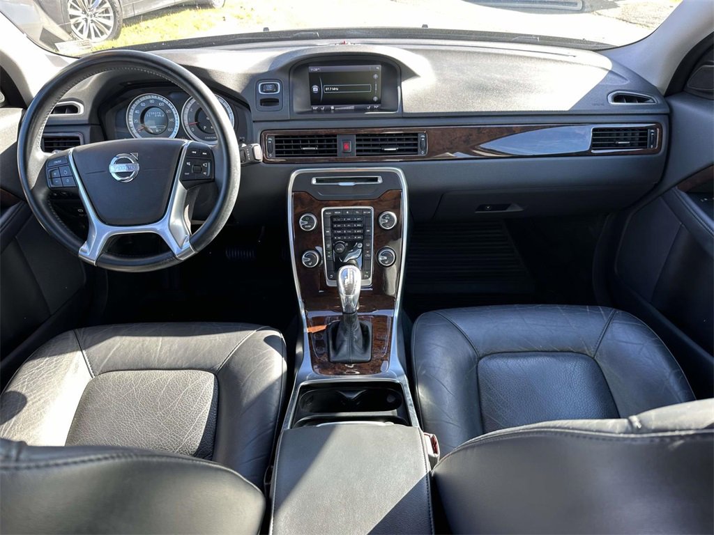 Used 2013 Volvo S80 3.2 image 2