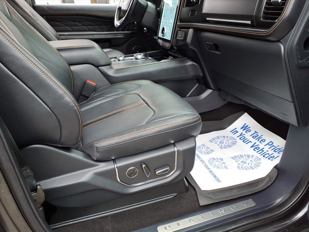 Certified 2023 Ford Expedition Platinum AWD/4WD image 10