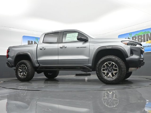 New 2026 Chevrolet Colorado ZR2 w/ Technology Package AWD/4WD image 20