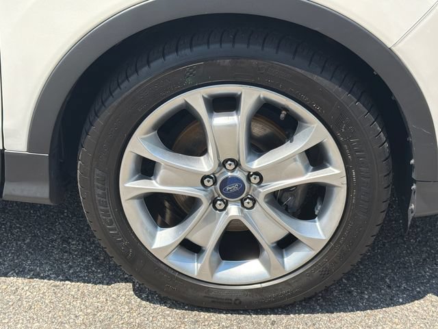 Used 2016 Ford Escape Titanium FWD image 13
