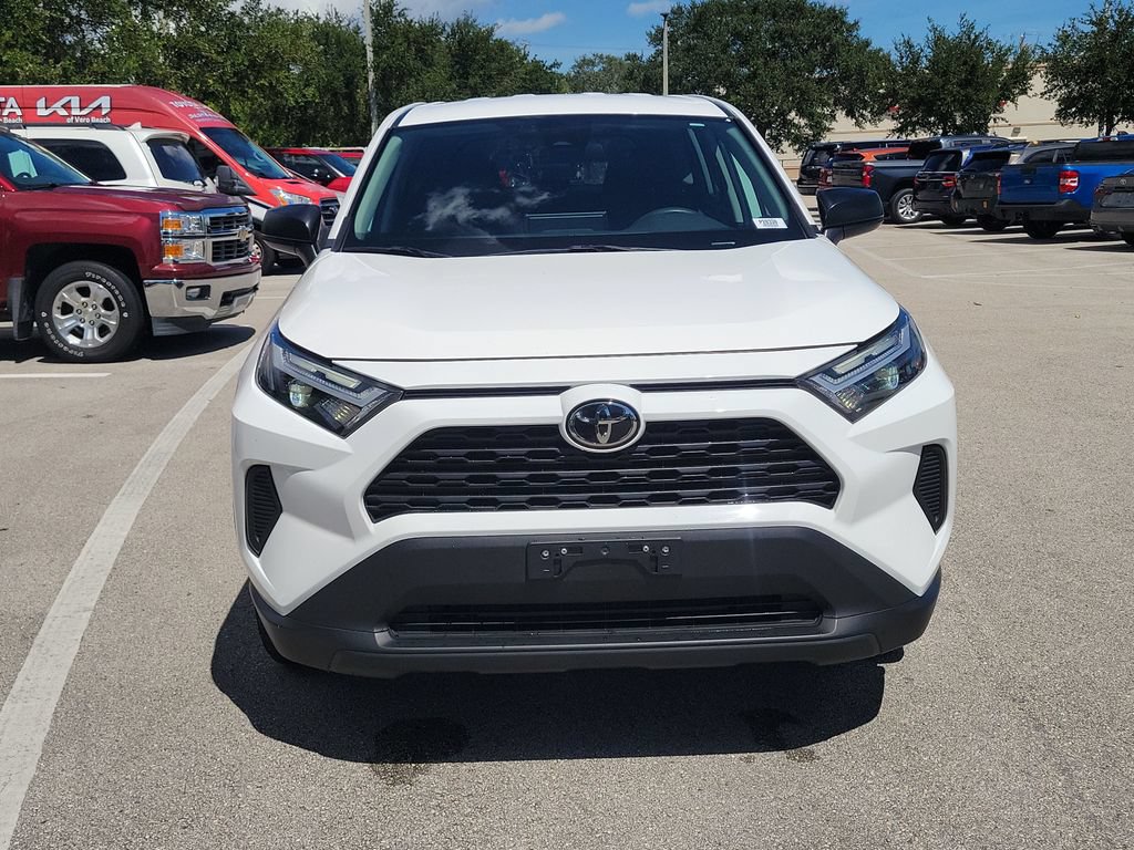 Certified 2025 Toyota RAV4 LE AWD/4WD image 2