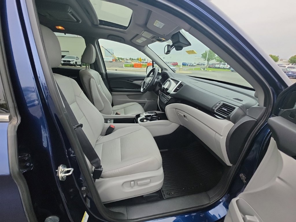 Used 2016 Honda Pilot Elite image 34