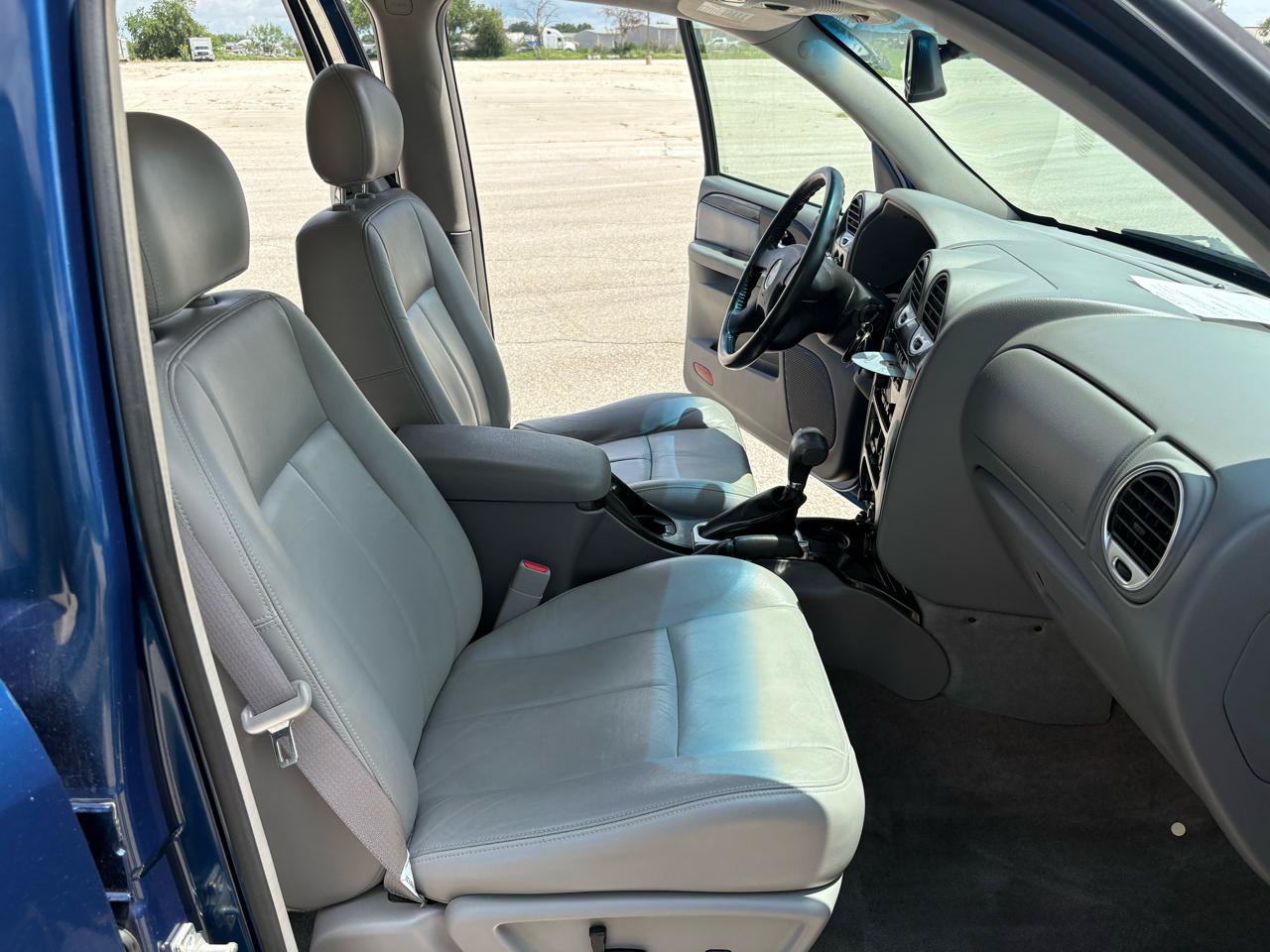 Used 2006 GMC Envoy SLE RWD image 28