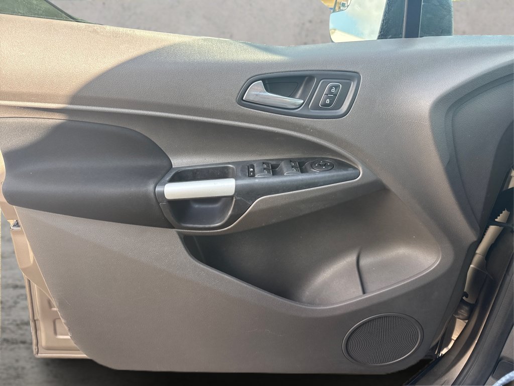 Used 2019 Ford Transit Connect XLT FWD image 24