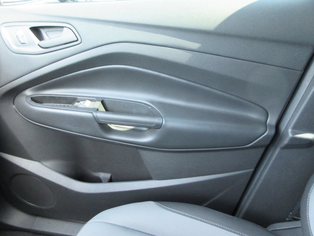 Used 2017 Ford Escape S FWD image 30