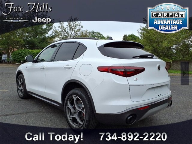 Used 2023 Alfa Romeo Stelvio Ti image 6