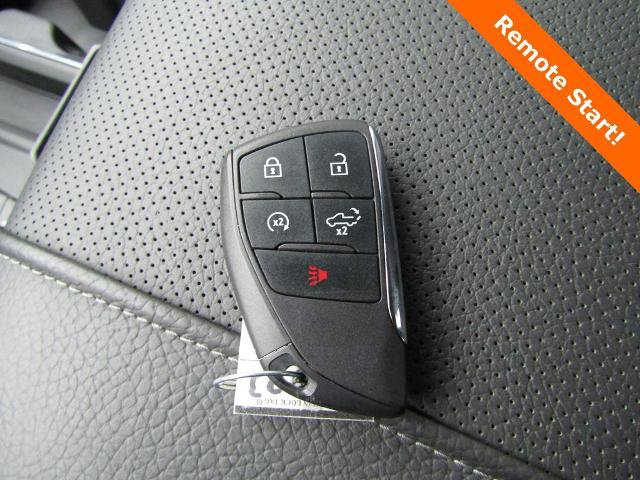 Used 2023 GMC Sierra 1500 Denali w/ Technology Package AWD/4WD image 28