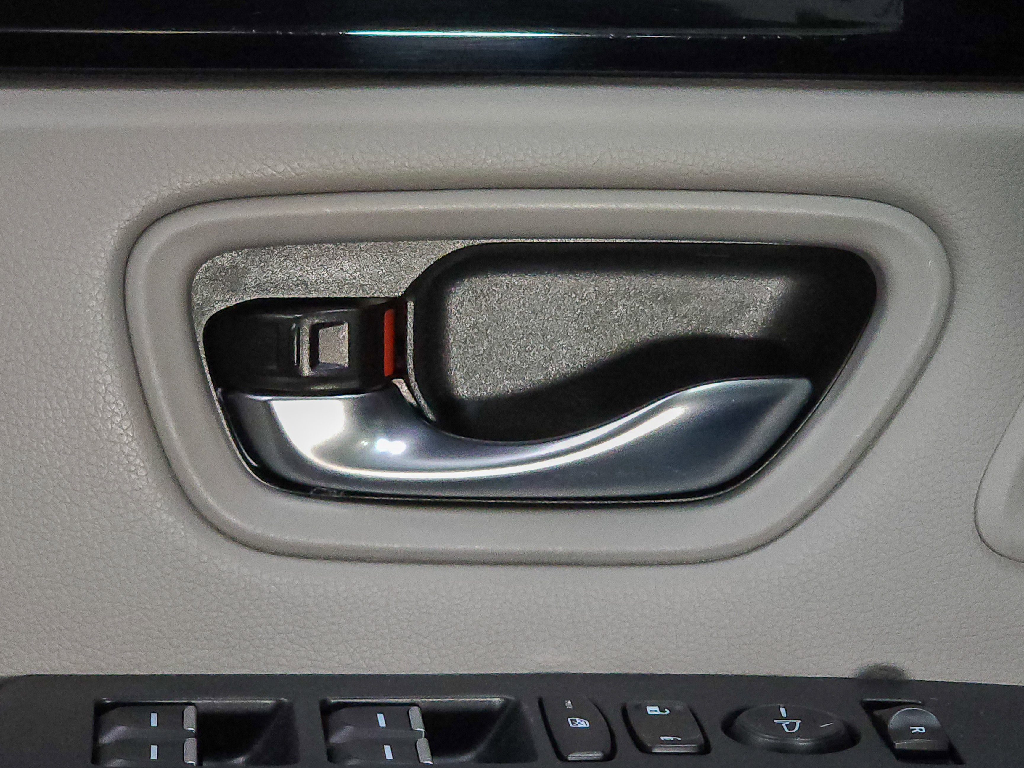 Used 2024 Honda Pilot Touring image 21