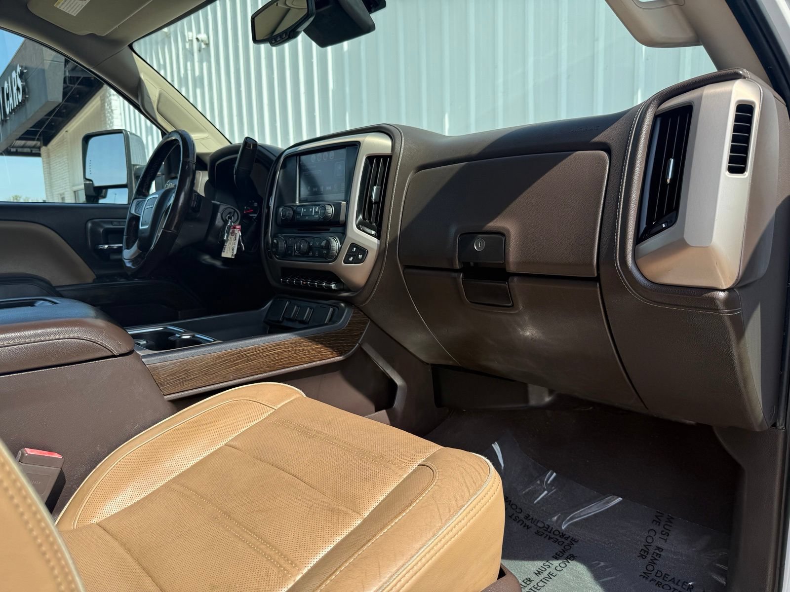 Used 2019 GMC Sierra 2500 Denali w/ Duramax Plus Package AWD/4WD image 19