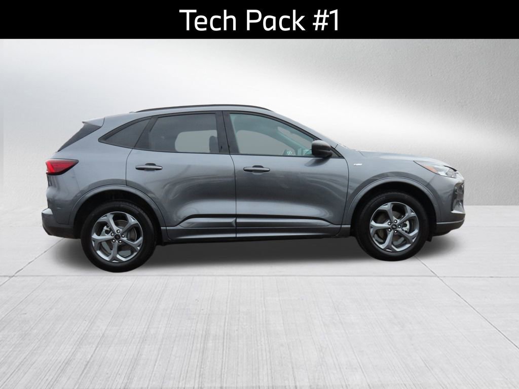 Used 2024 Ford Escape ST-Line w/ Tech Pack #1 image 5
