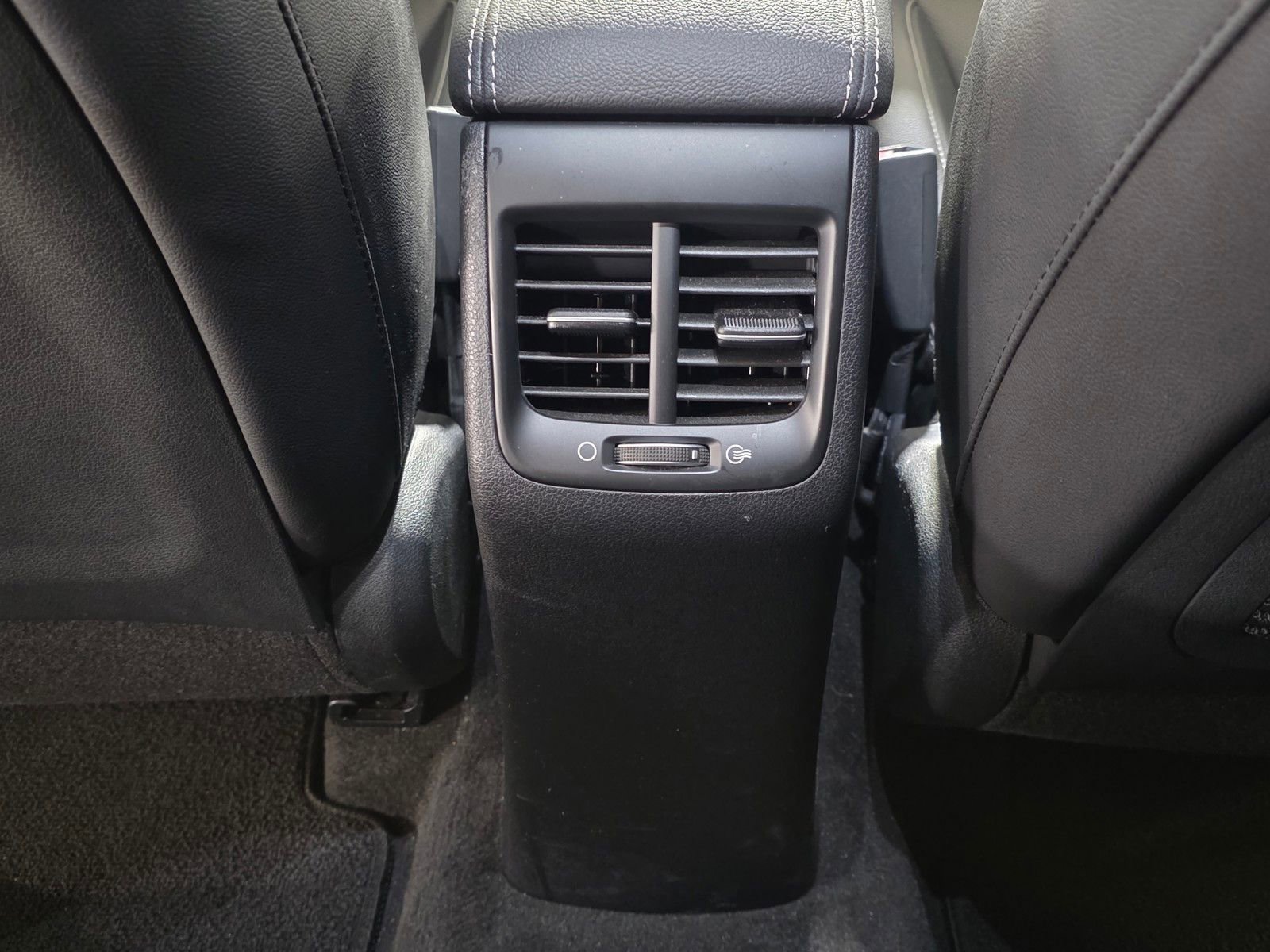 Used 2022 Kia Niro EX Premium FWD image 12