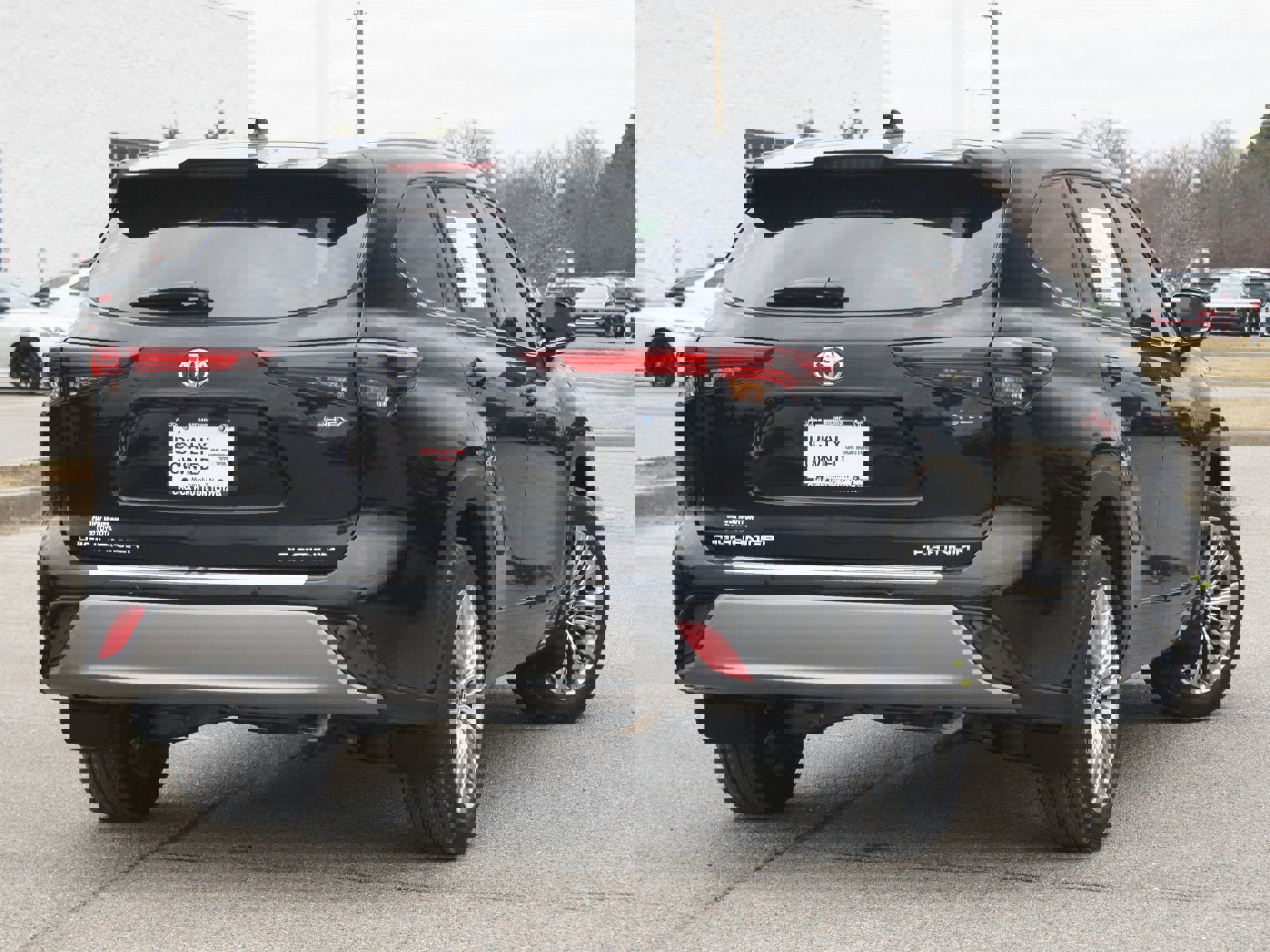 Used 2026 Toyota Highlander Platinum image 24