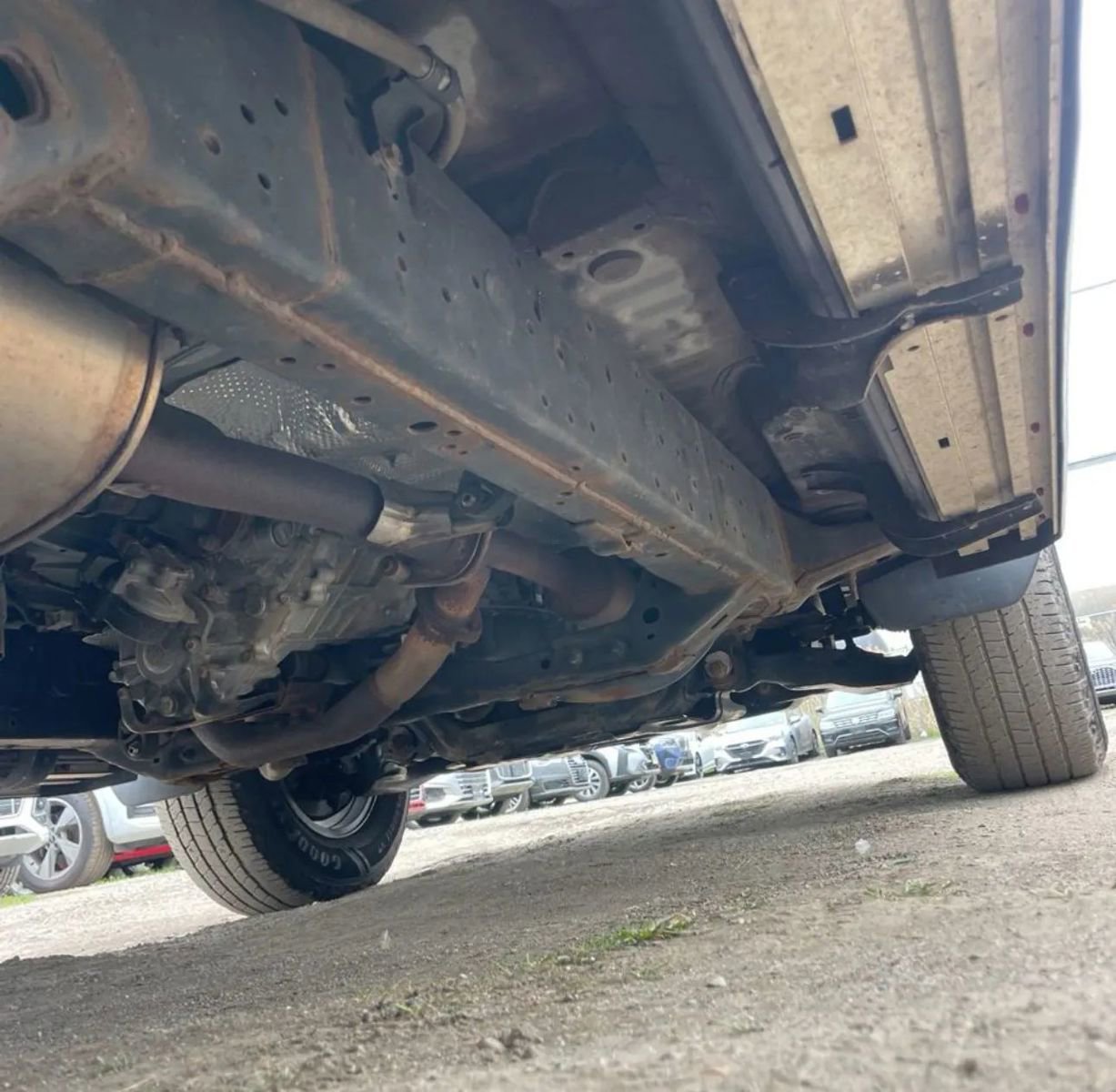 Used 2017 Toyota 4Runner SR5 Premium AWD/4WD image 4