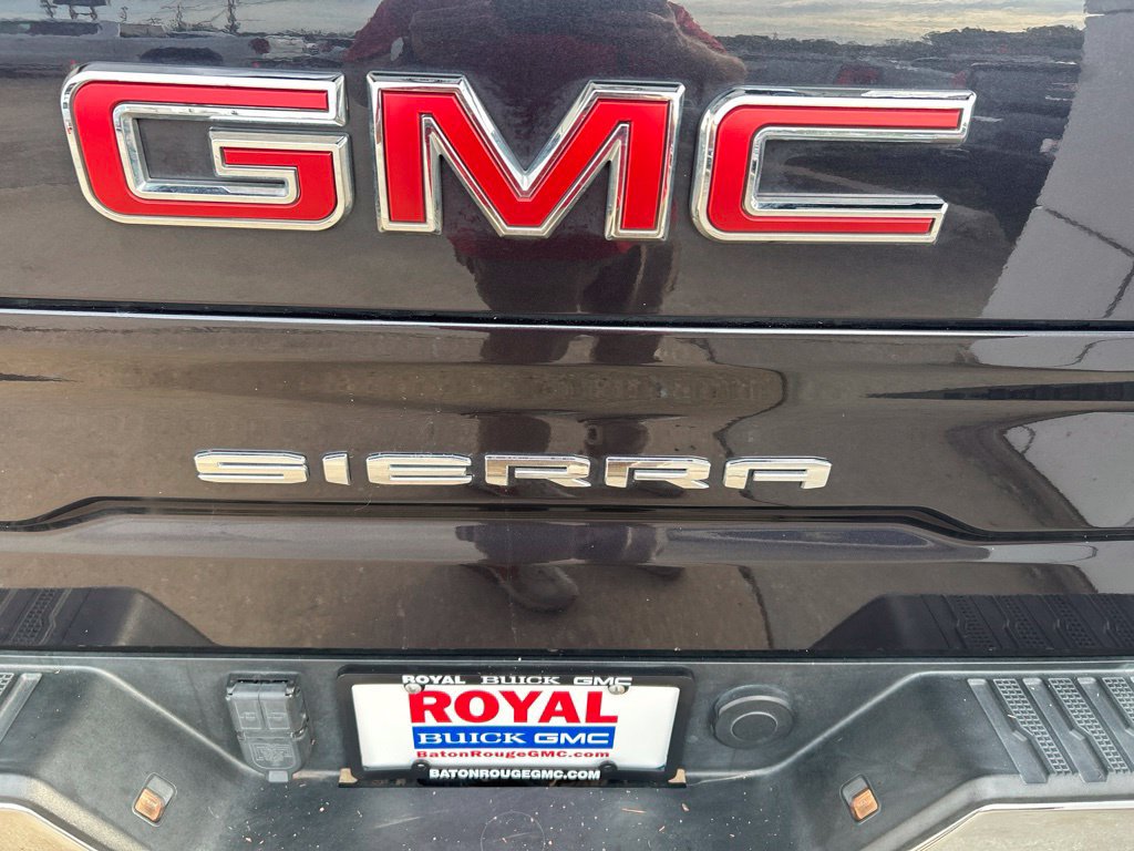 Used 2024 GMC Sierra 1500 SLT AWD/4WD image 32