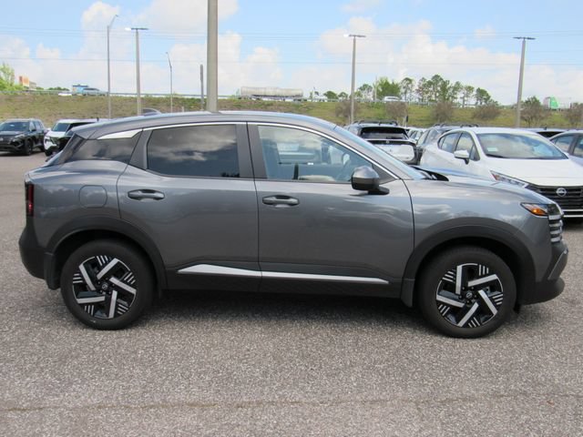 Certified 2025 Nissan Kicks SV FWD image 4
