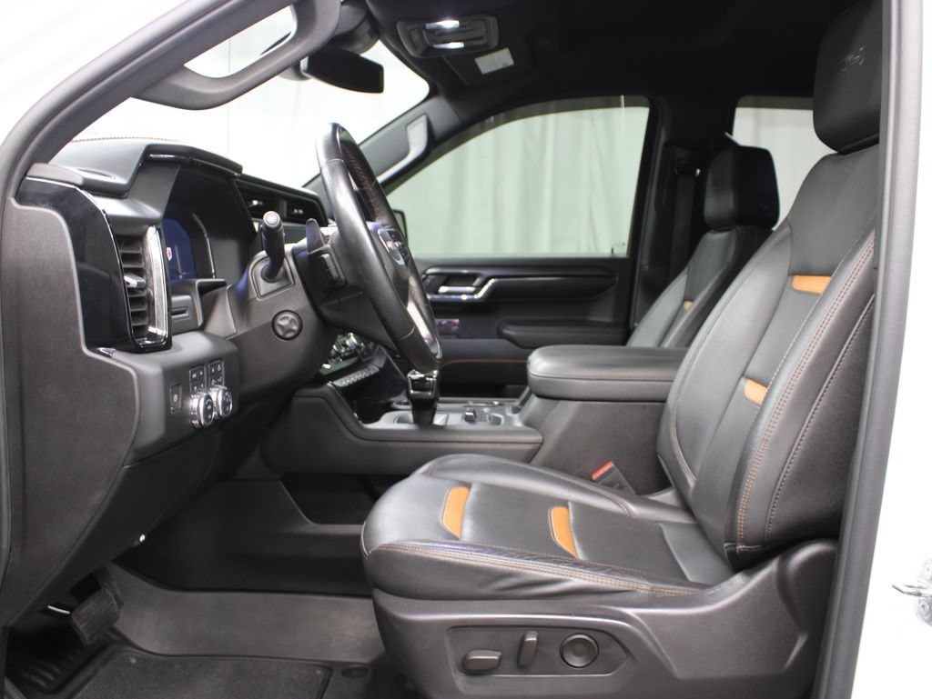 Used 2024 GMC Sierra 1500 AT4 AWD/4WD image 15