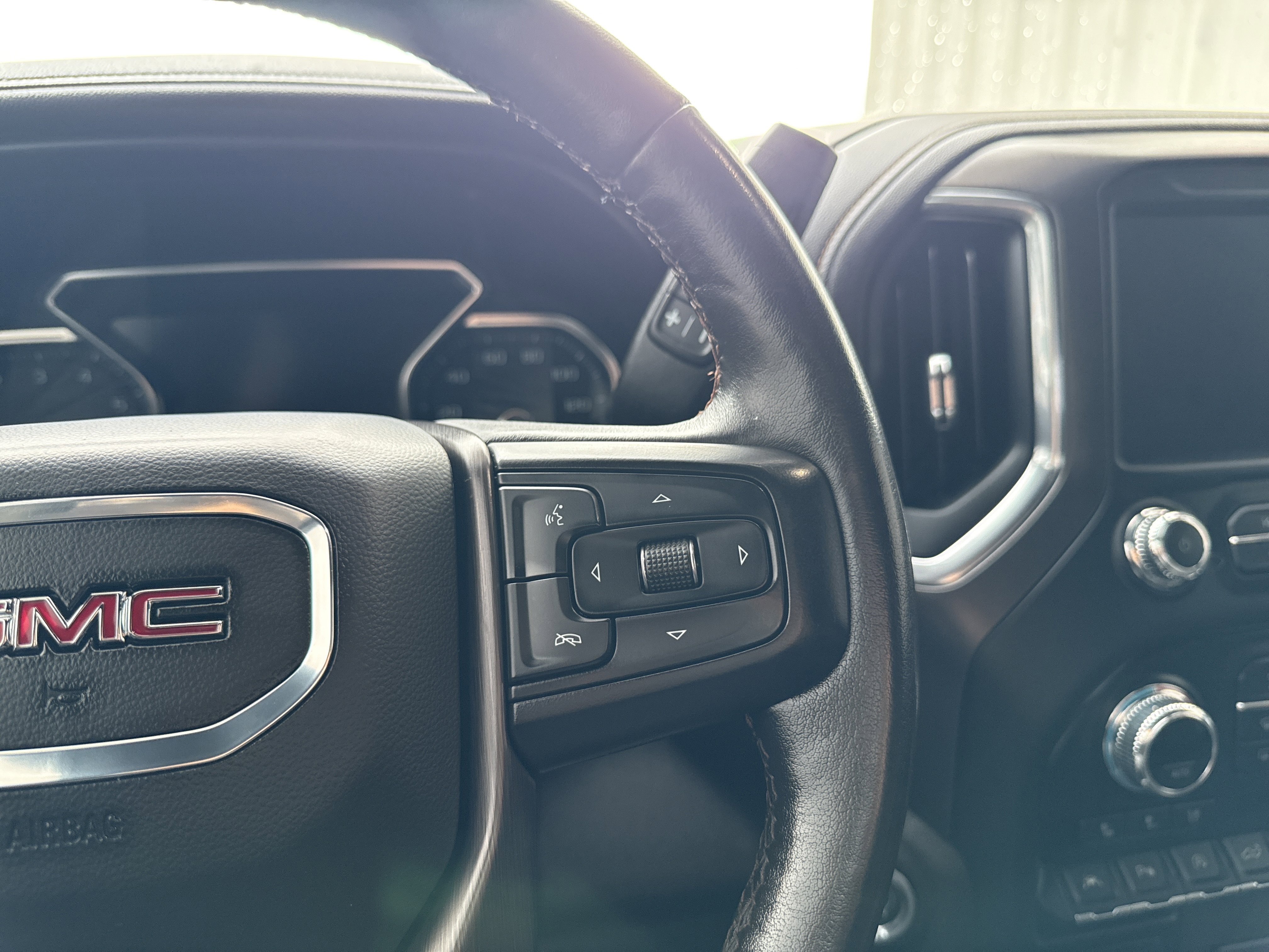 Used 2021 GMC Sierra 1500 AT4 w/ AT4 Value Package image 33