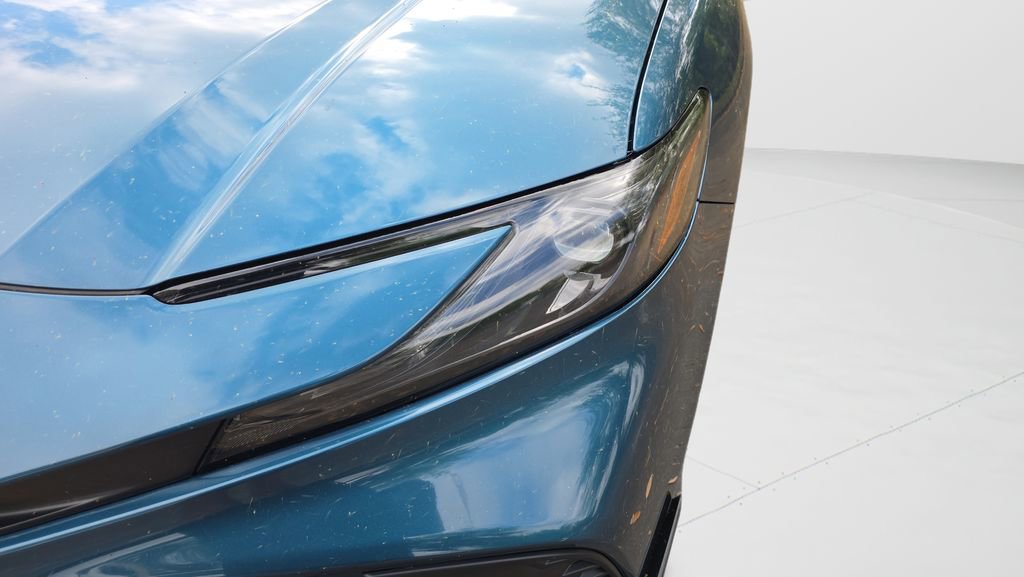 Used 2026 Toyota Camry SE image 25