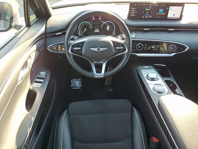 Used 2022 Genesis GV70 3.5T Sport w/ Sport Prestige Package AWD/4WD image 13