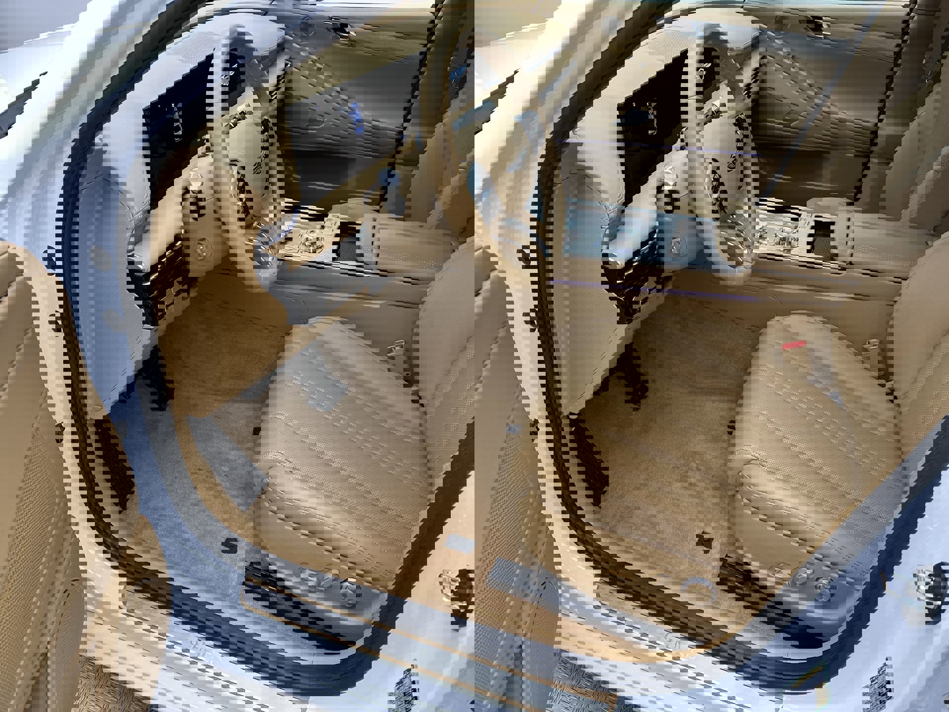 Certified 2025 Genesis G80 2.5T Advanced image 11