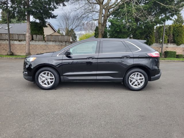 Used 2024 Ford Edge SEL image 2