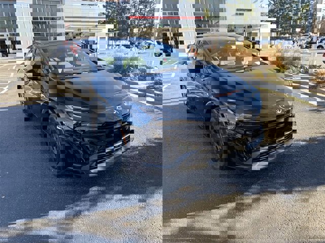 New 2026 Toyota Prius LE image 2